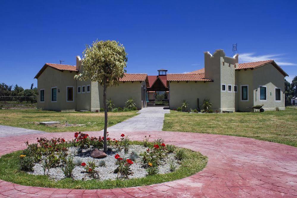 Teoticamp Hotel San Juan Teotihuacan Exterior photo